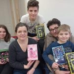 Folyamatos adományozás illatszercsomagokkal