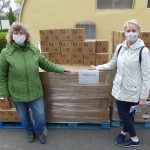 Adomány átadás az Egyedülálló Szülők Klubja Alapítvány javára