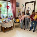 Húsvéti ajándékozás egy gyermekotthonban